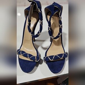 Polling ankle strap heels